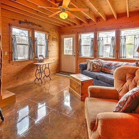 Villa Ark Bunkhouse Fredericksburg Hideaway With Hot Tub Exterior foto