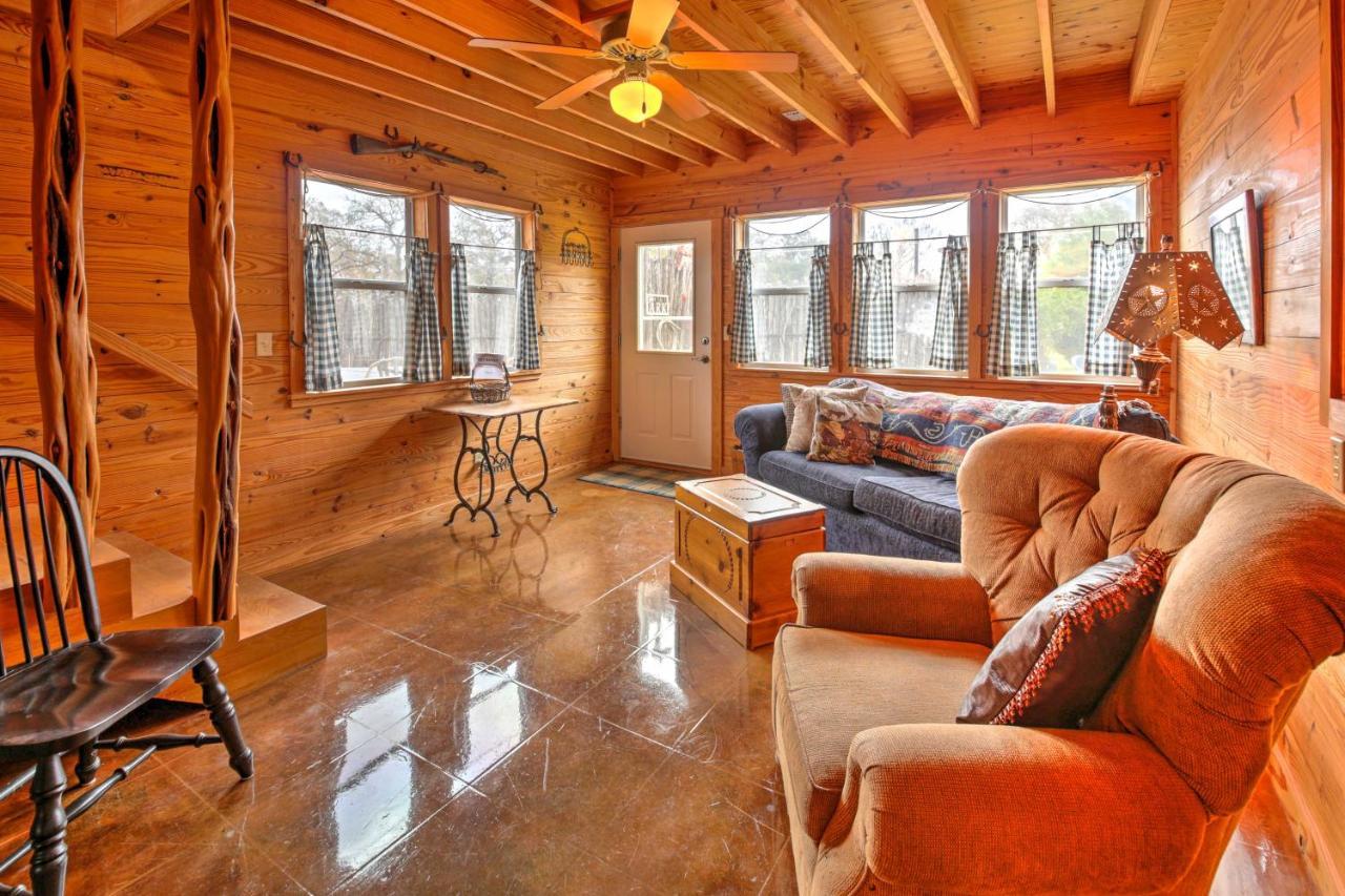 Villa Ark Bunkhouse Fredericksburg Hideaway With Hot Tub Exterior foto
