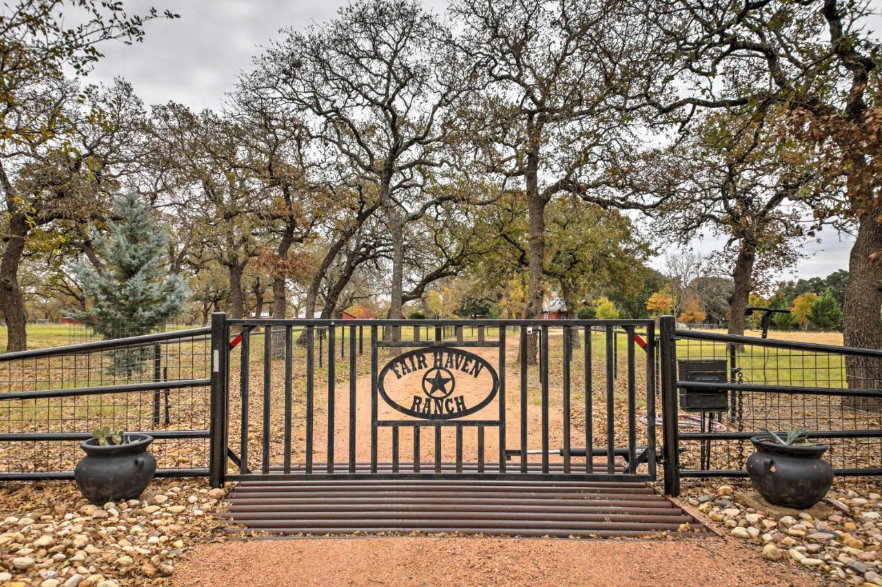 Villa Ark Bunkhouse Fredericksburg Hideaway With Hot Tub Exterior foto